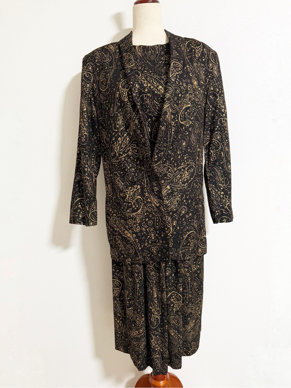 Vintage 80s Bernie Jo Paisley 3 Piece Suit Set